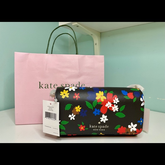 kate spade Handbags - Kate Spade Staci multi floral crossbody bag